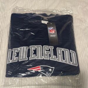 NFL Team Apparel New England Patriots Sweatshirt
New